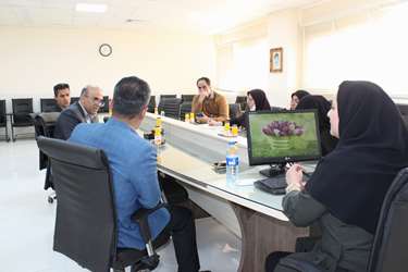 جلسه دفاع پایان نامه خانم الهه انوشه